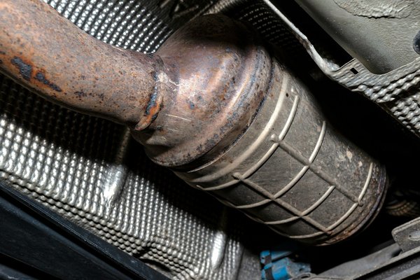 What is the best method for cleaning the DPF in a British diesel car?